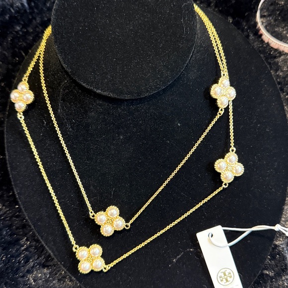 Tory Burch Kira Gold and Cream Pearl Clover Necklace - Picture 2 of 4